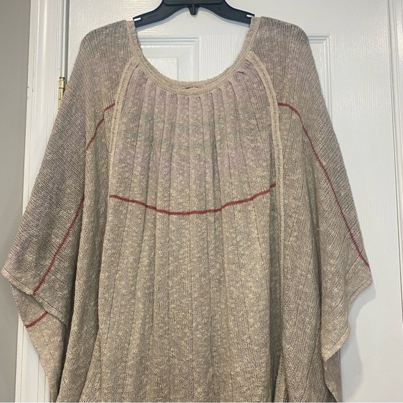 Free People Oversized Linen Blend Sweater Poncho Beige Red Stripe Small Womens - Picture 2 of 11